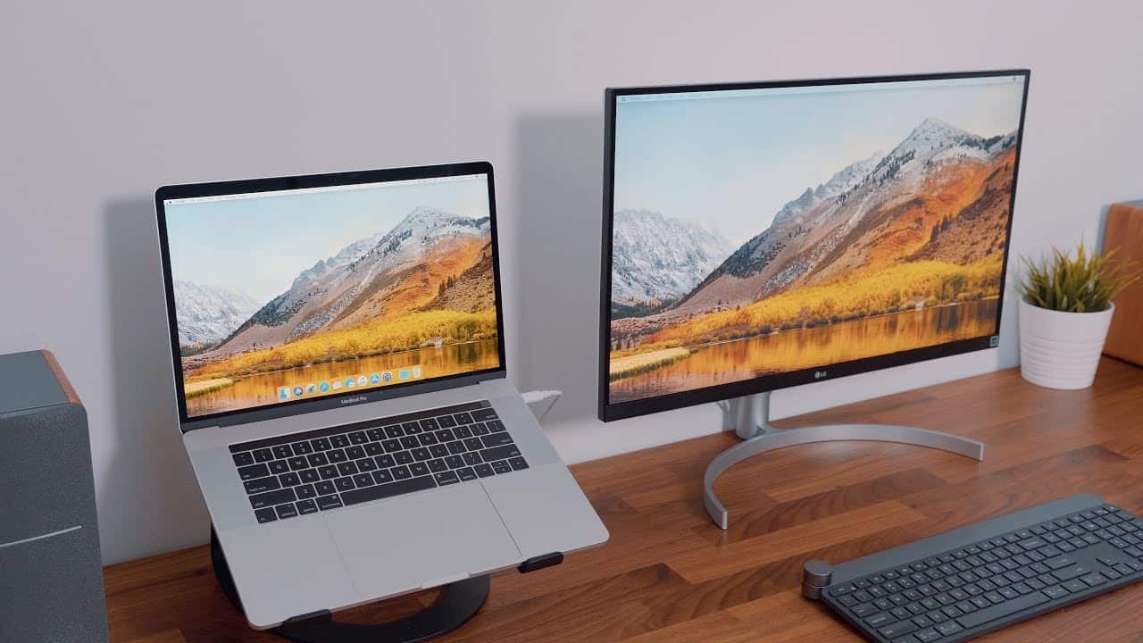 monitor for mac mini 2014